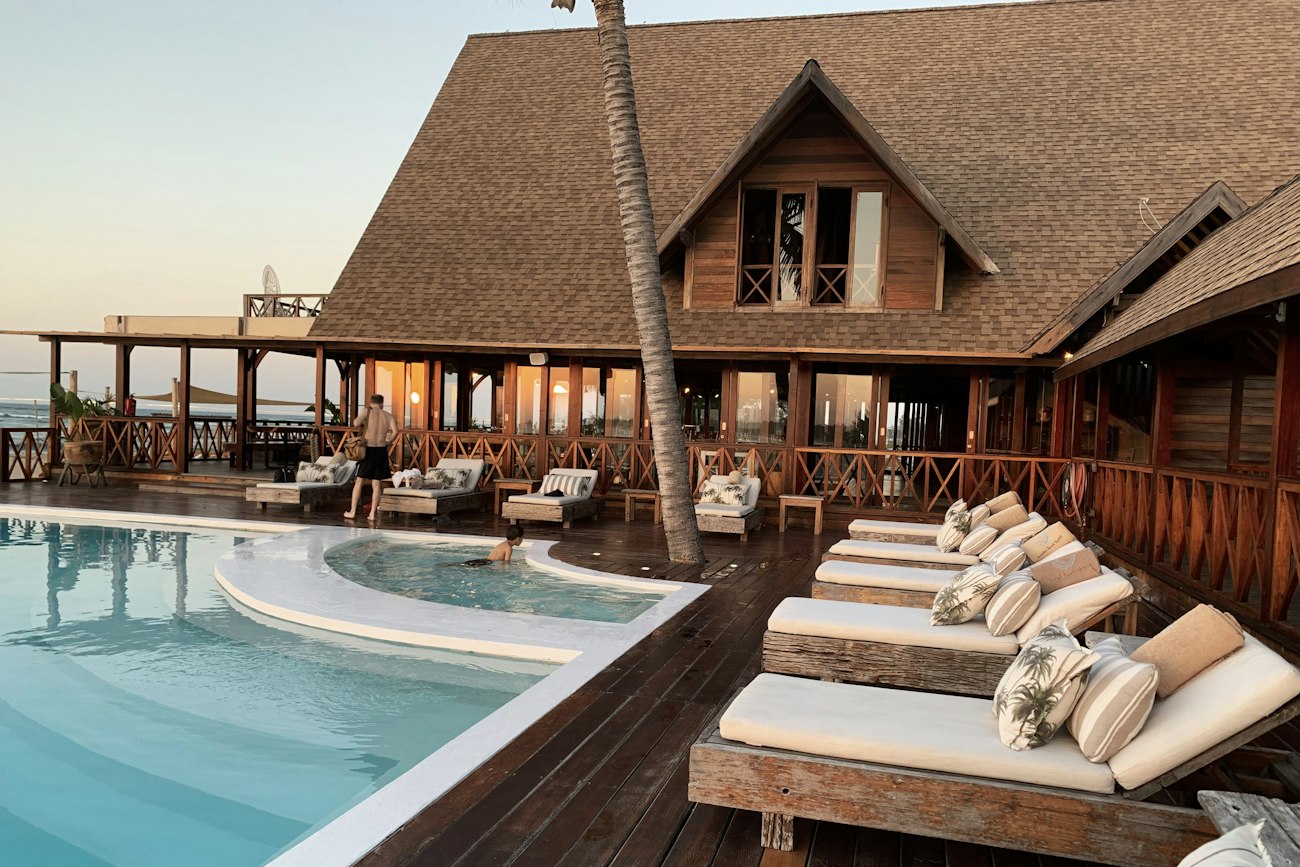 Inviting hospitality interior with space to unwind, illustrative photo